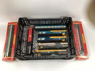 Lot 474 - A Hornby 00 gauge InterCity 125 power car and...