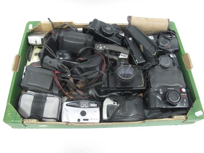 Lot 1006 - 35mm Film Cameras Many Point and Shoot...