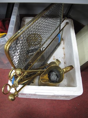 Lot 1162 - Brass Wire Spark Guard and Companion Set, jug,...
