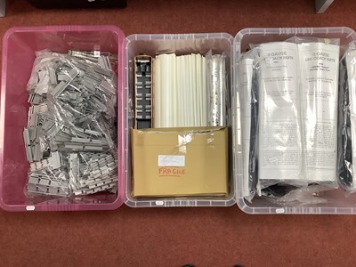Lot 408 - 'O' Gauge/7mm Coach Kits and Body Parts, to...