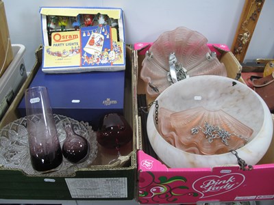 Lot 1013 - Glassware, including a boxed Portuguese...