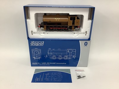 Lot 821 - A boxed Dapol 0 gauge J94/"Austerity" 0-6-0...