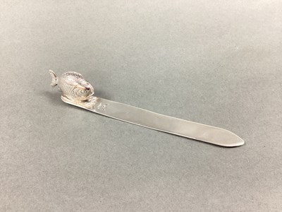 Lot 87 - A Novelty Edwardian Hallmarked Silver Fish...