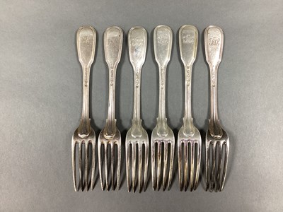Lot 12 - A Set of Six Georgian Hallmarked Silver Fiddle...