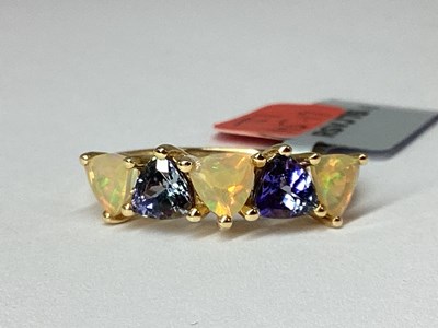 Lot 270 - The Genuine Gemstone Company; A 9ct Gold...