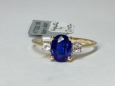 Lot 246 - The Genuine Gemstone Company; A 9ct Gold...