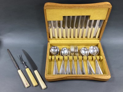 Lot 218 - A Matched Canteen of Walker & Hall Pride...