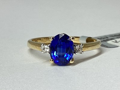 Lot 273 - The Genuine Gemstone Company; A 9ct Gold...