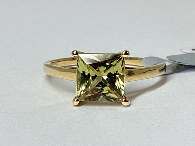 Lot 263 - The Genuine Gemstone Company; A 14ct Gold...