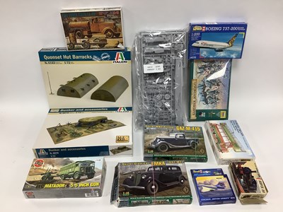 Lot 615 - Twelve plastic model kits by Italeri, Revell,...