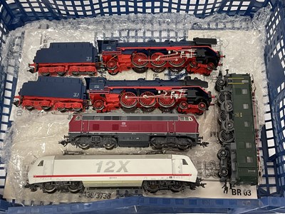 Lot 553 - Five Marklin HO scale stud-contact locomotives:...