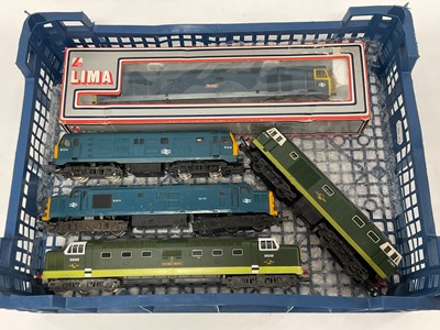 Lot 550 - Five 00 gauge diesel locomotives: a boxed Lima...