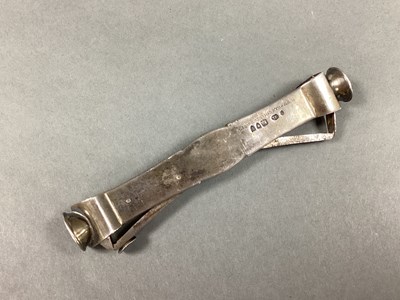 Lot 104 - A Victorian Hallmarked Silver Mounted Double...