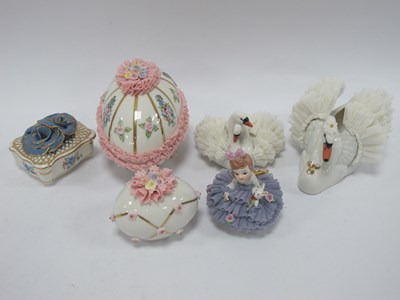 Lot 1218 - Irish Dresden porcelain lace ornaments, to...