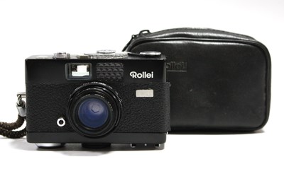 Lot 905 - Rollei 35B 35mm Compact Film Camera, black,...
