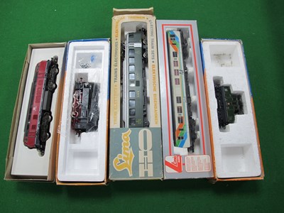 Lot 520 - Three Roco "HO" Gauge Boxed Continental...
