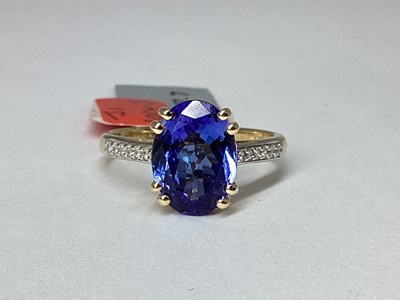 Lot 267 - The Genuine Gemstone Company; A 14ct Gold...
