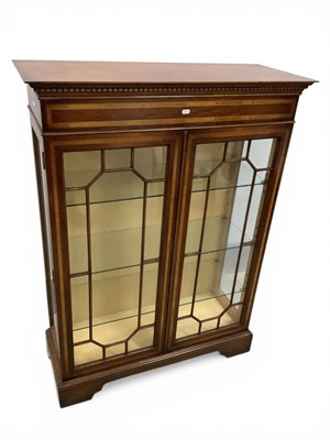 Lot 1531 - Edwardian mahogany display cabinet, features...