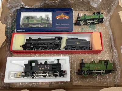 Lot 497 - Five 00 gauge LNER locomotives: a Bachmann B1...