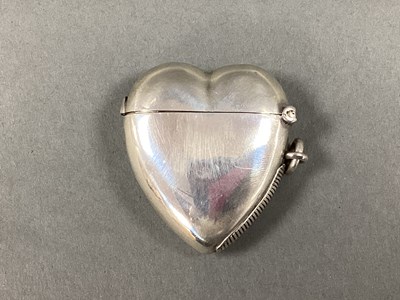 Lot 63 - A Chester Hallmarked Silver Heart Shape Vesta...