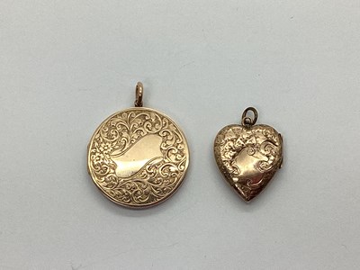 Lot 136 - An Antique Style Circular Locket Pendant,...