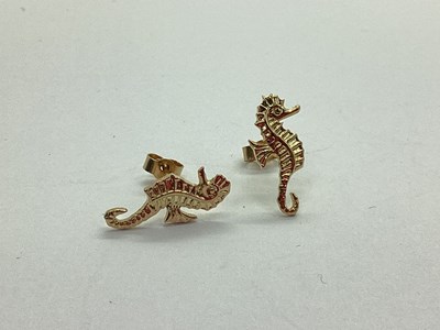 Lot 152 - A Pair of Modern 9ct Gold Seahorse Earrings,...