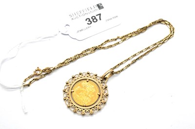Lot 387 - Elizabeth II Half Sovereign, 1982, loose(?)...