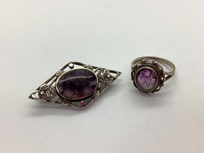 Lot 169 - A Decorative Oval Blue John Brooch, of...