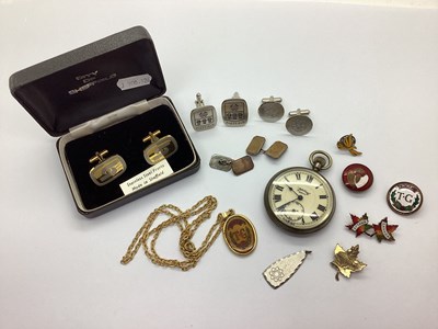Lot 259 - A Collection of Gent's Jewellery, including a...