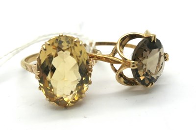 Lot 269 - A Citrine Single Stone Dress Ring, oval claw...