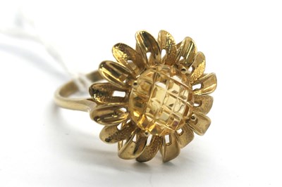 Lot 273 - A Modern QVC 9ct Gold Flowerhead Dress Ring,...