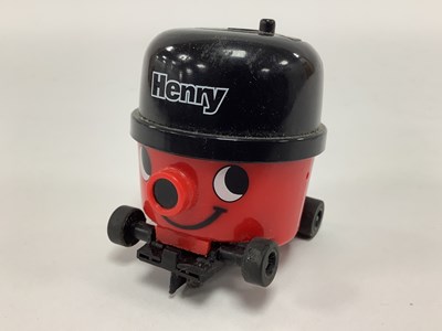 Lot 833 - Auctioneers Challenge: A Slot Car Henry Hoover...