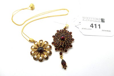 Lot 411 - An Antique Style Large Cluster Pendant,...