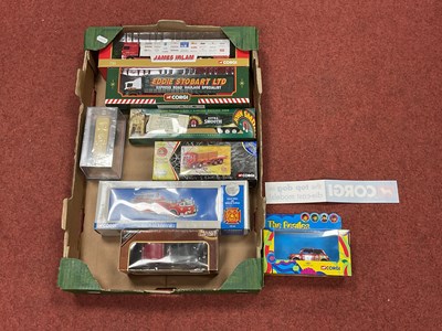 Lot 437 - A Quantity of Modern Diecast Vehicles by Corgi...