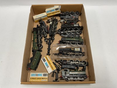 Lot 489 - Three 00 gauge GWR locomotives and eight...
