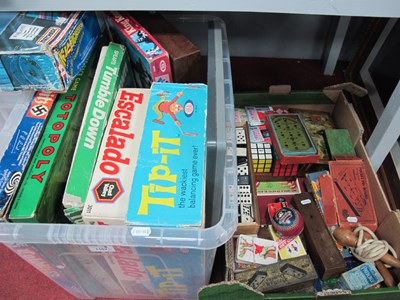 Lot 1157 - Collection of vintage games, including various...
