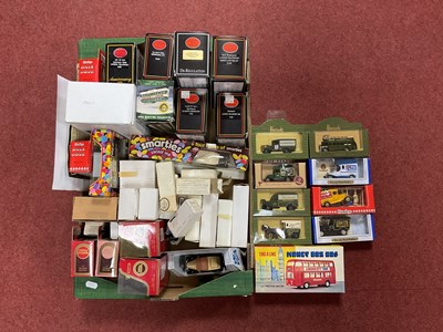 Lot 366 - A quantity of diecast model vehicles by EFE,...