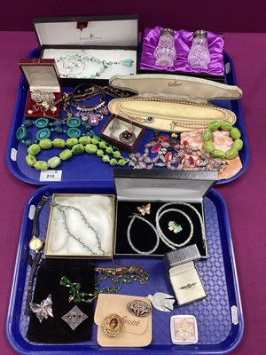 Lot 210 - A Collection of Vintage and Later Costume...