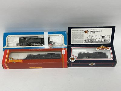 Lot 552 - Three 'OO' Gauge/4mm Boxed Steam Tank...