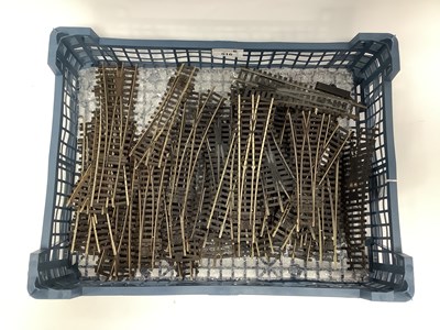 Lot 516 - Forty 'OO' Gauge/4mm Unboxed Points, Slips,...