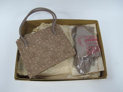 Lot 1304 - Vintage Ladies Waldybag, Mushroom Lace,...