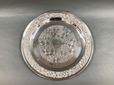 Lot 206 - An E H Parkin (Sheffield) Plated Charger /...