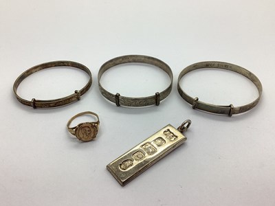 Lot 164 - A 9ct Dainty Gold Coin Style Ring, together...