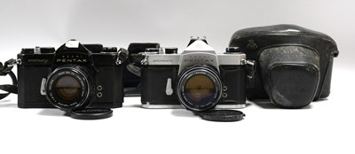 Lot 857 - Asahi Pentax Spotmatic SP 35mm SLR Film Camera,...