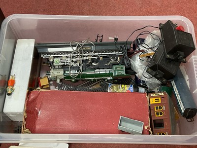 Lot 365 - A Large Quantity of Mainly 'OO' Model Railway...