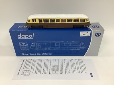 Lot 851 - A boxed Dapol 00 gauge GWR streamlined railcar...