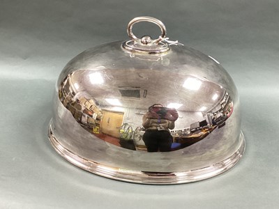 Lot 221 - A Walker & Hall Plated Oval Meat Dome, of...