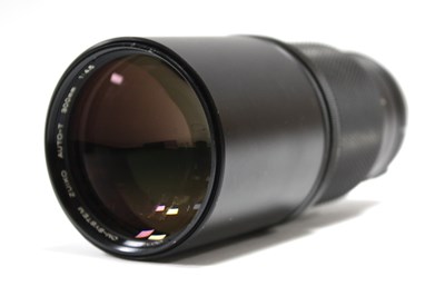 Lot 781 - Olympus OM-System Zuiko Auto-T 300mm f/4.5...