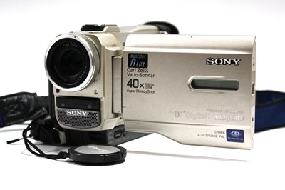 Lot 773 - Sony Handycam DCR-TRV10E PAL Mini DV Tape...
