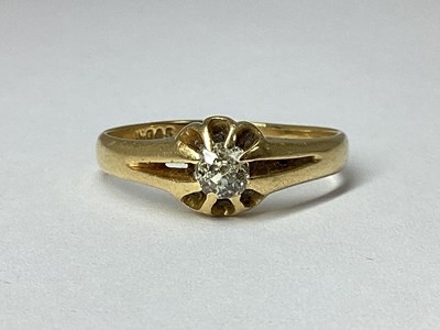 Lot 100 - An Antique Single Stone Diamond Ring, the old...